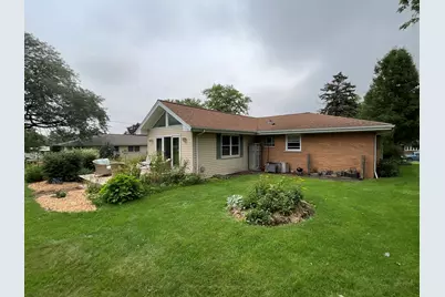 16430 Leslie Ann Drive, Tinley Park, IL 60477 - Photo 2