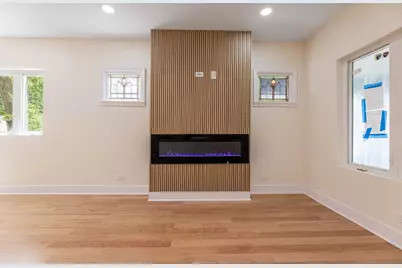 544 S Oak Park Avenue, Oak Park, IL 60304 - Photo 2