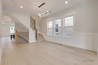 5748 W Eastwood Avenue, Chicago, IL 60630 - Photo 10