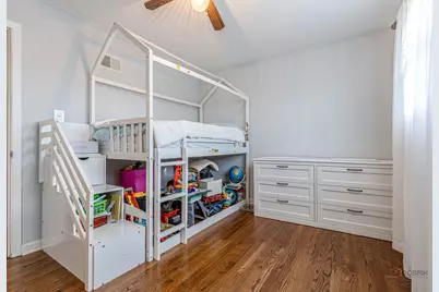 8001 S Thomas Avenue, Bridgeview, IL 60455 - Photo 10