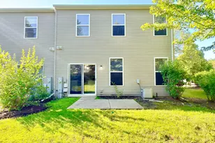 3989 Blackstone Dr, Aurora, IL 60504 - Photo 22