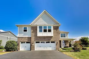 13700 Buchanan Dr, Lemont, IL 60439 - Photo 1