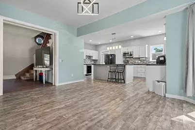 904 E Water Street, Pontiac, IL 61764 - Photo 10