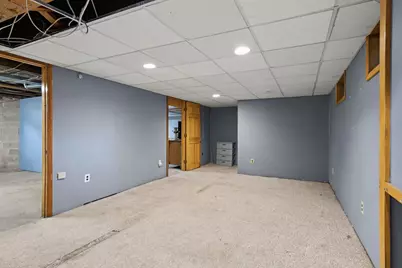 904 E Water Street, Pontiac, IL 61764 - Photo 28