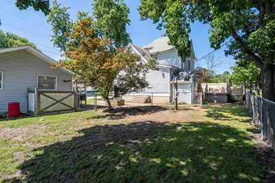 904 E Water Street, Pontiac, IL 61764 - Photo 36