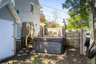 904 E Water St, Pontiac, IL 61764 - Photo 34