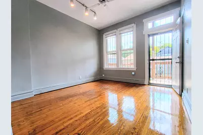1911 W Belmont Avenue #2R, Chicago, IL 60657 - Photo 6