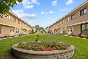 1250 N Wheeling Rd, Mount Prospect, IL 60056 - Photo 4