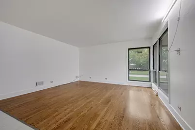1250 N Wheeling Road, Mount Prospect, IL 60056 - Photo 6