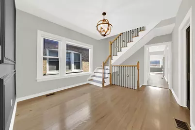 8133 S Loomis Boulevard, Chicago, IL 60620 - Photo 4
