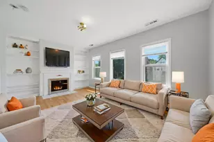 1915 Asbury Ave, Evanston, IL 60201 - Photo 2