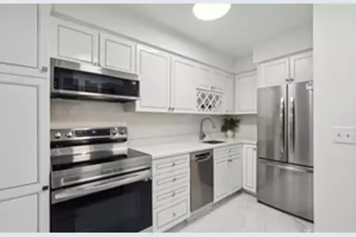 1301 N Western Avenue #231, Lake Forest, IL 60045 - Photo 8