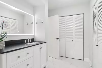 1301 N Western Avenue #231, Lake Forest, IL 60045 - Photo 14