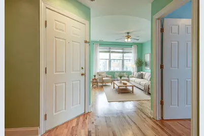 4348 N Sacramento Avenue #3, Chicago, IL 60618 - Photo 12