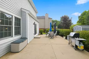 820 Southwick Dr, Algonquin, IL 60102 - Photo 32