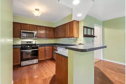 109 Lauralton Street #10, Lake Bluff, IL 60044 - Photo 8