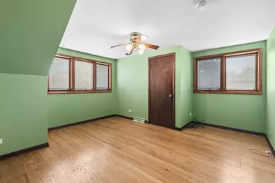 822 Bradoc Street, Chicago Heights, IL 60411 - Photo 14