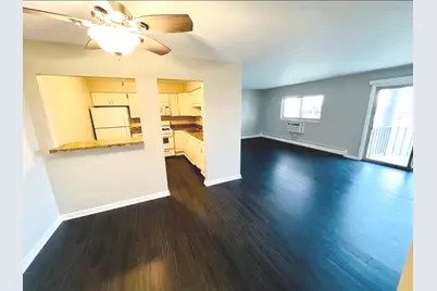 1577 Jill Court #202, Glendale Heights, IL 60139 - Photo 2
