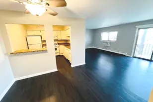 1577 Jill Ct, Glendale Heights, IL 60139 - Photo 2