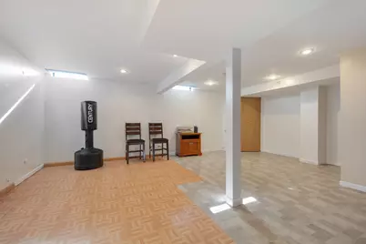 1603 Reading Circle, Carpentersville, IL 60110 - Photo 18