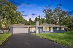 16037 Evans Ave, South Holland, IL 60473 - Photo 1