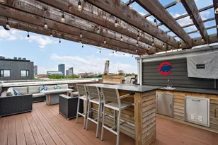 1224 W Ohio St, Chicago, IL 60642 - Photo 18