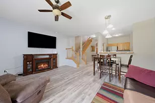 209 Oxford Ct, Oswego, IL 60543 - Photo 4