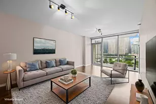 123 S Green St, Chicago, IL 60607 - Photo 4