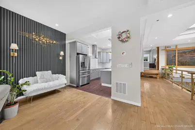 8650 W Davis Street, Des Plaines, IL 60016 - Photo 14