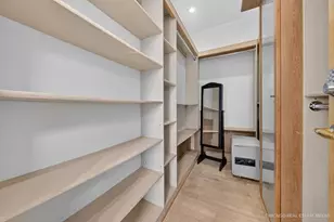 8650 W Davis St, Des Plaines, IL 60016 - Photo 30