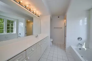 126 Day St, Bloomingdale, IL 60108 - Photo 8