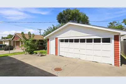 2844 W 99th Street, Evergreen Park, IL 60805 - Photo 12