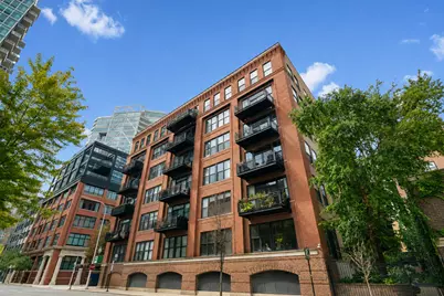 520 W Huron Street #609, Chicago, IL 60654 - Photo 1