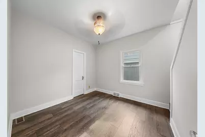 731 E Benton Street, Morris, IL 60450 - Photo 10