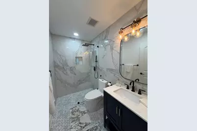 124 Carriage Way Drive #209B, Burr Ridge, IL 60527 - Photo 8
