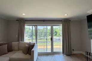 124 Carriage Way Dr, Burr Ridge, IL 60527 - Photo 6