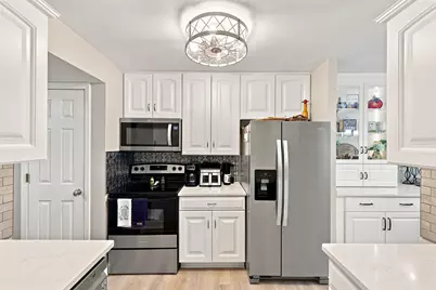 6565 Main Street #207, Downers Grove, IL 60516 - Photo 8
