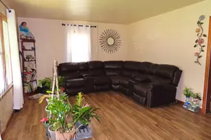 1022 Frederick St, Joliet, IL 60435 - Photo 6