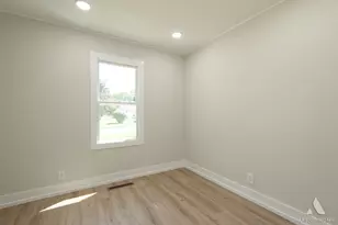 916 Mulberry Ln, Streamwood, IL 60107 - Photo 14