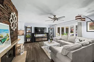 1108 Bradford Ln, Schaumburg, IL 60193 - Photo 6