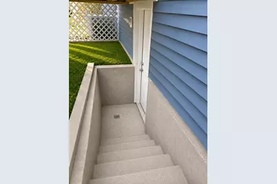 1059 N Lorel Avenue, Chicago, IL 60651 - Photo 24