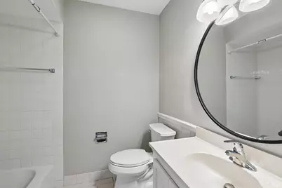 350 Brainerd Avenue #1B, Libertyville, IL 60048 - Photo 12