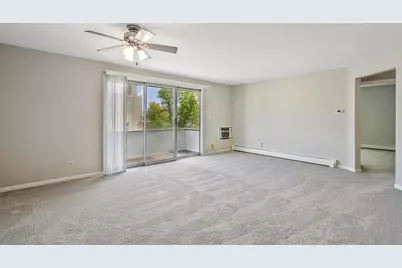 350 Brainerd Avenue #1B, Libertyville, IL 60048 - Photo 6