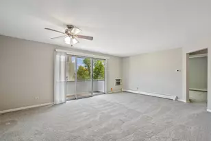 350 Brainerd Ave, Libertyville, IL 60048 - Photo 6