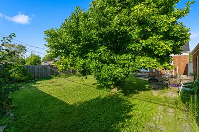 842 N Memorial Drive, Chicago Heights, IL 60411 - Photo 24