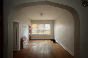 823 S Carpenter St, Chicago, IL 60607 - Photo 10