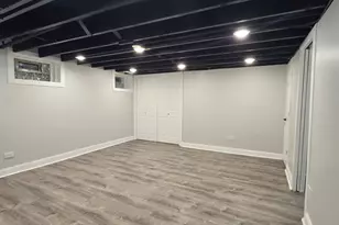 8505 S King Dr, Chicago, IL 60619 - Photo 14