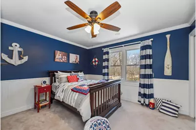2104 Kenton Lane, Libertyville, IL 60048 - Photo 18