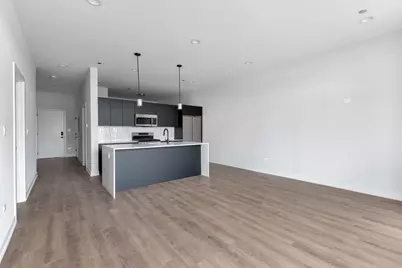2411 N Lincoln Avenue #403, Chicago, IL 60614 - Photo 6