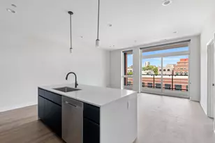 2411 N Lincoln Ave, Chicago, IL 60614 - Photo 4